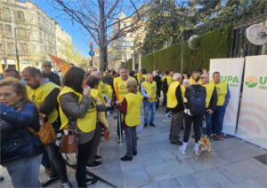 Agricultores de Granada protestan por su exclusión de las ayudas por sequía