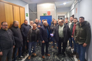 Los regantes del Páramo Bajo se encierran en la CH Duero por el sobrecoste eléctrico