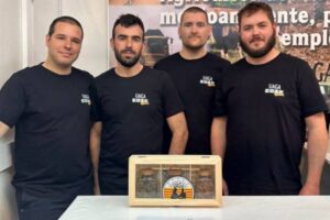 El rey se lleva de FIMA una caja con tierra de Huesca, Zaragoza y Teruel