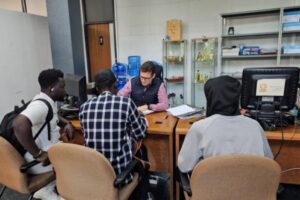 El proceso de regularización de migrantes llega al campo: más de 200 solicitudes en Jaén en los primeros días