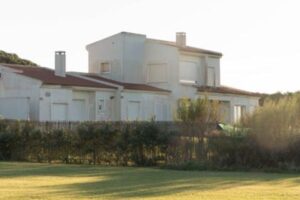 Los promotores urbanísticos serán los que tendrán que plantar setos si construyen junto a tierras agrícolas en Francia