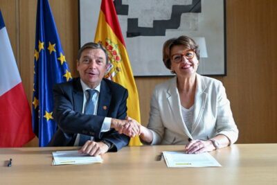 España y Francia defienden una PAC común con ayudas asociadas y acciones agrambientales