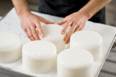 Andalucía actualiza la norma del queso artesano once años después